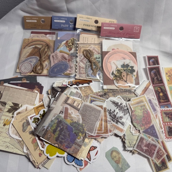 ๐จโจ Calling all crafting & journaling enthusiasts! โจ๐ - Picture 7 of 12